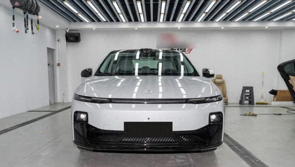 億策略 预售10.58万元起，零跑B01将于近期上市，竞争秦L EV